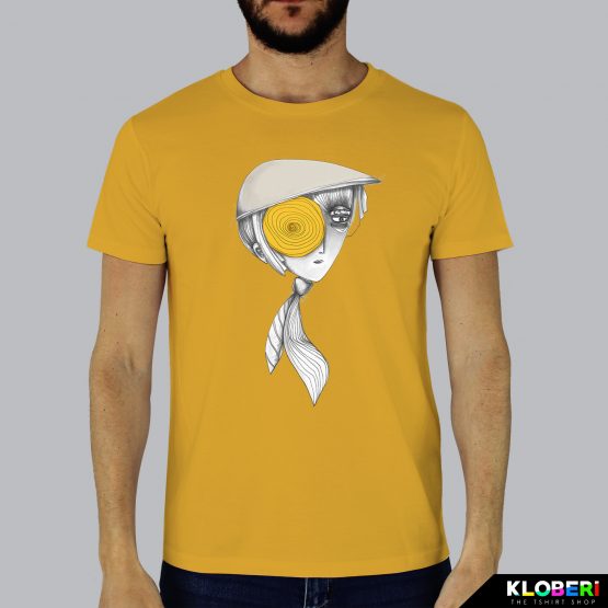 T-shirt da uomo indossata | Man giallo | Stefania Albertino