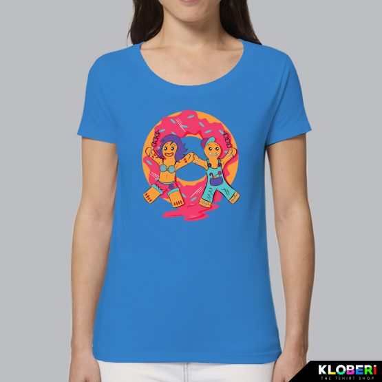 T-shirt da donna indossata | Omini di Pan di zenzero Azzurro | AryArt