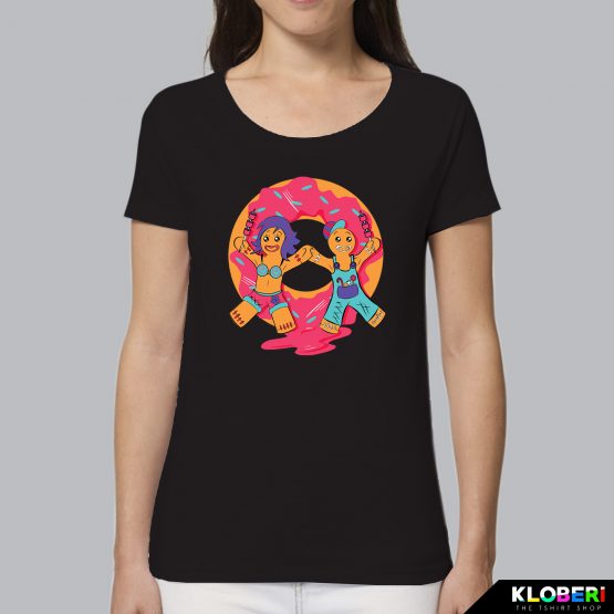 T-shirt da donna indossata | Omini di Pan di zenzero Nero | AryArt