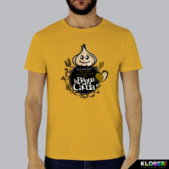 T-shirt da uomo indossata | Bagna Caoda Giallo | AryArt