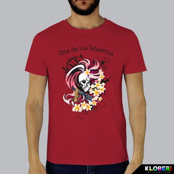 T-shirt da uomo indossata | Revolver Rosso | AryArt