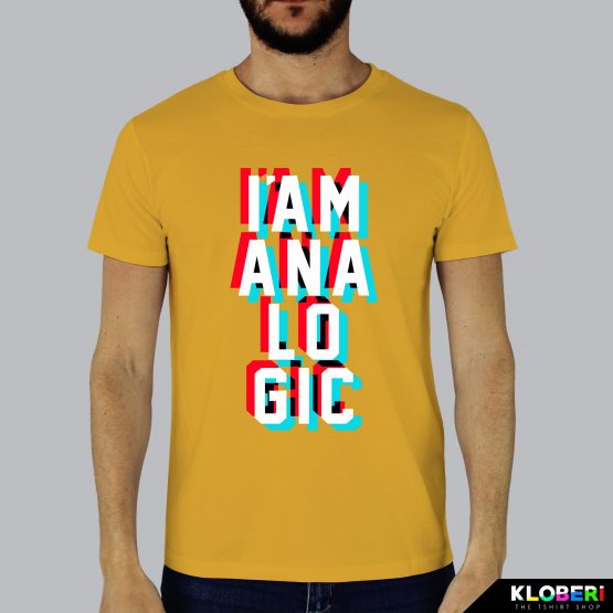 T-shirt da uomo indossata | Analogic Giallo | Fermoaguardare