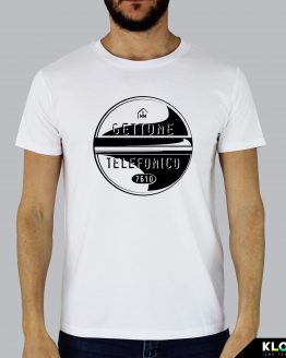 T-shirt da uomo indossata | Gettone | Fermoaguardare