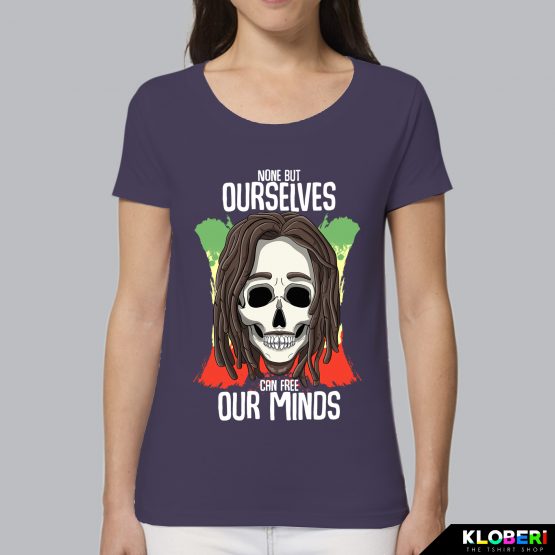 T-shirt da donna indossata | Bob free minds plum | Lambo design