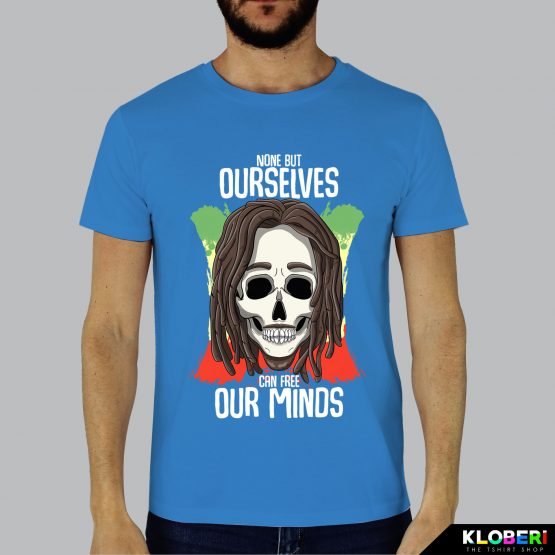 T-shirt da uomo indossata | Bob free minds azur | Lambo design