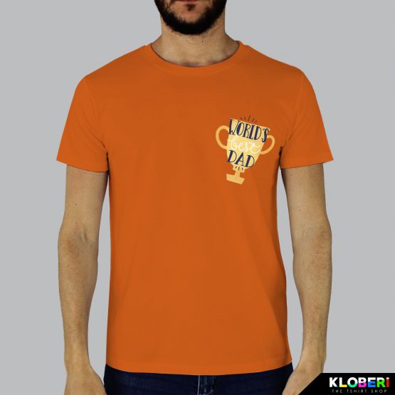 T-shirt da uomo indossata | World's best dad Orange | Kloberi